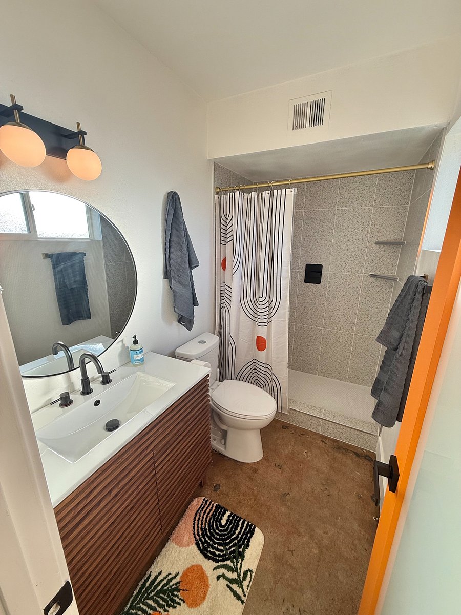Furnished Finder property 1002563_1 photo 23