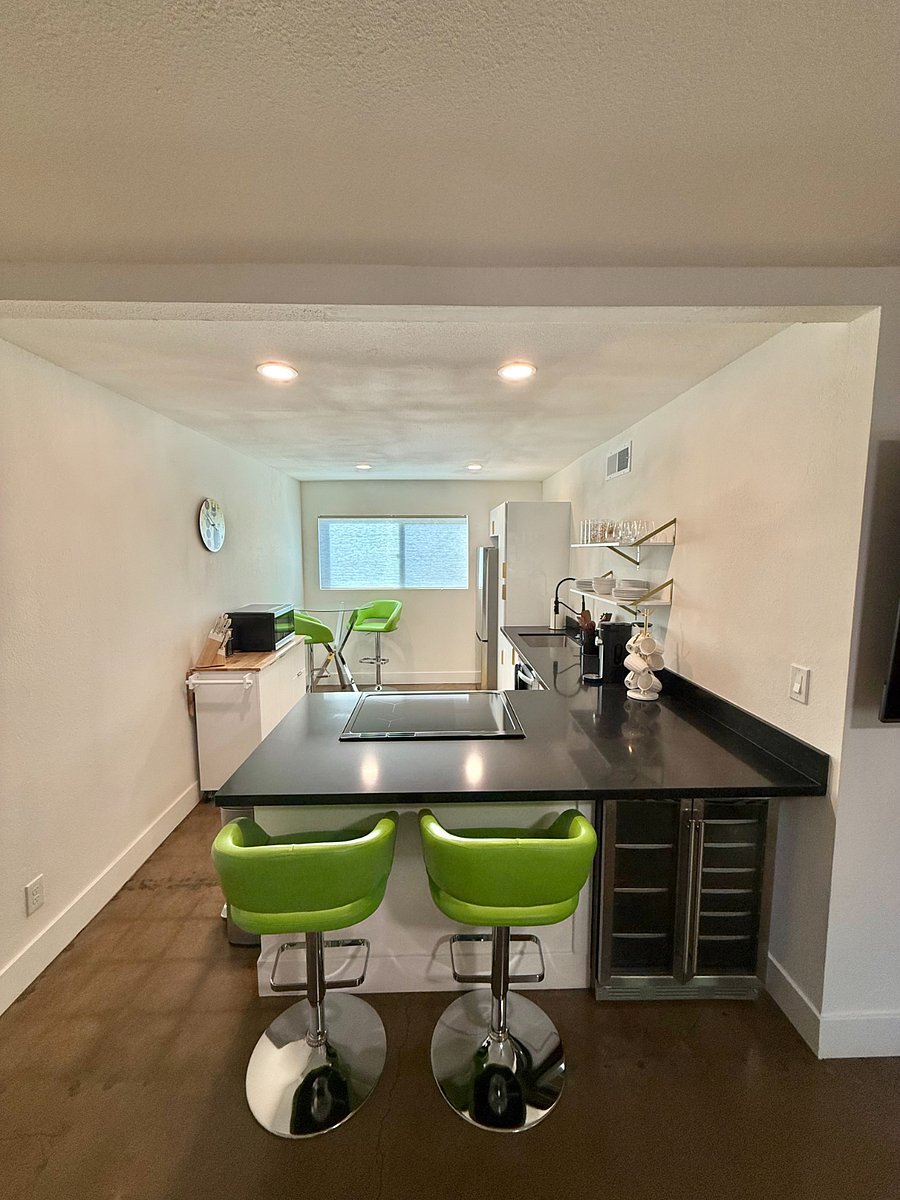 Furnished Finder property 1002563_1 photo 31