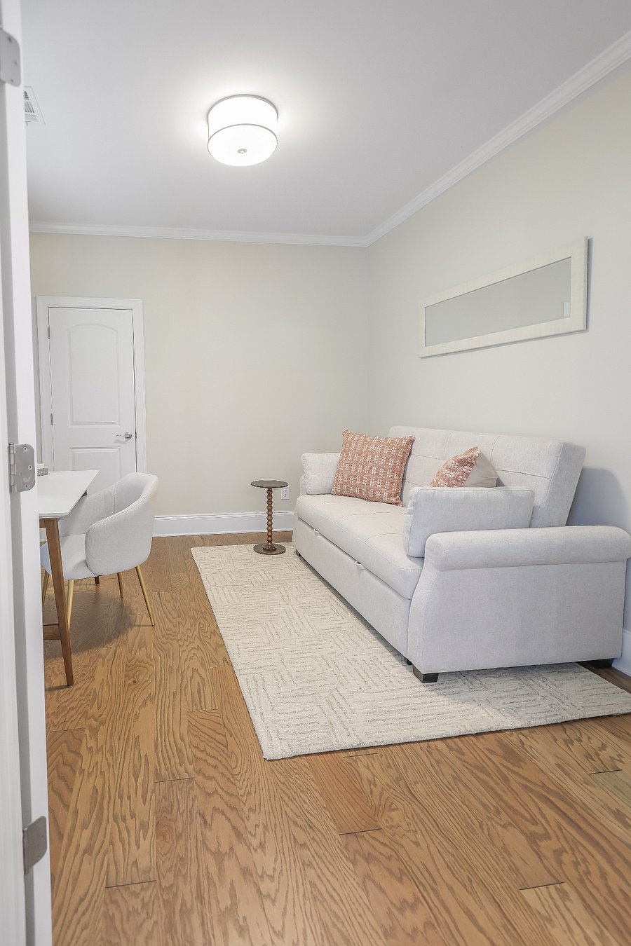 Furnished Finder property 1002567_1 photo 11