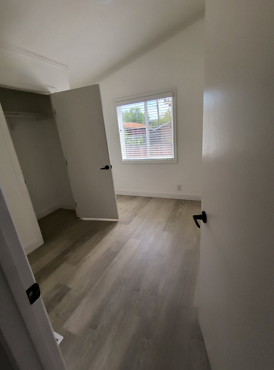 Furnished Finder property 1002579_1 photo 6