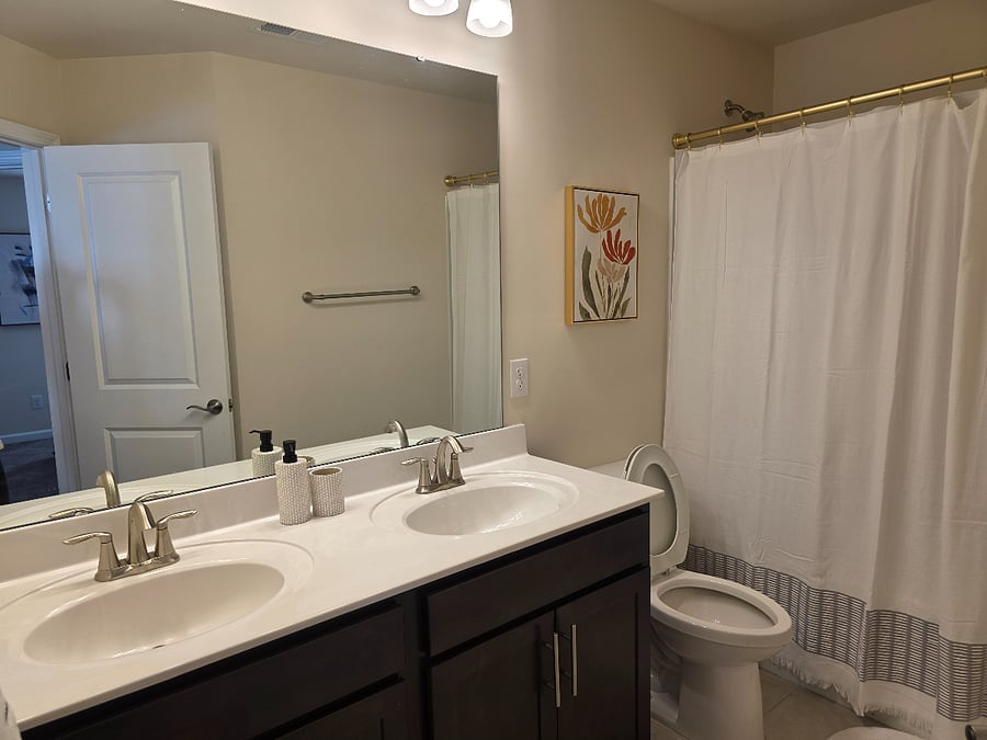 Furnished Finder property 1002580_1 photo 3