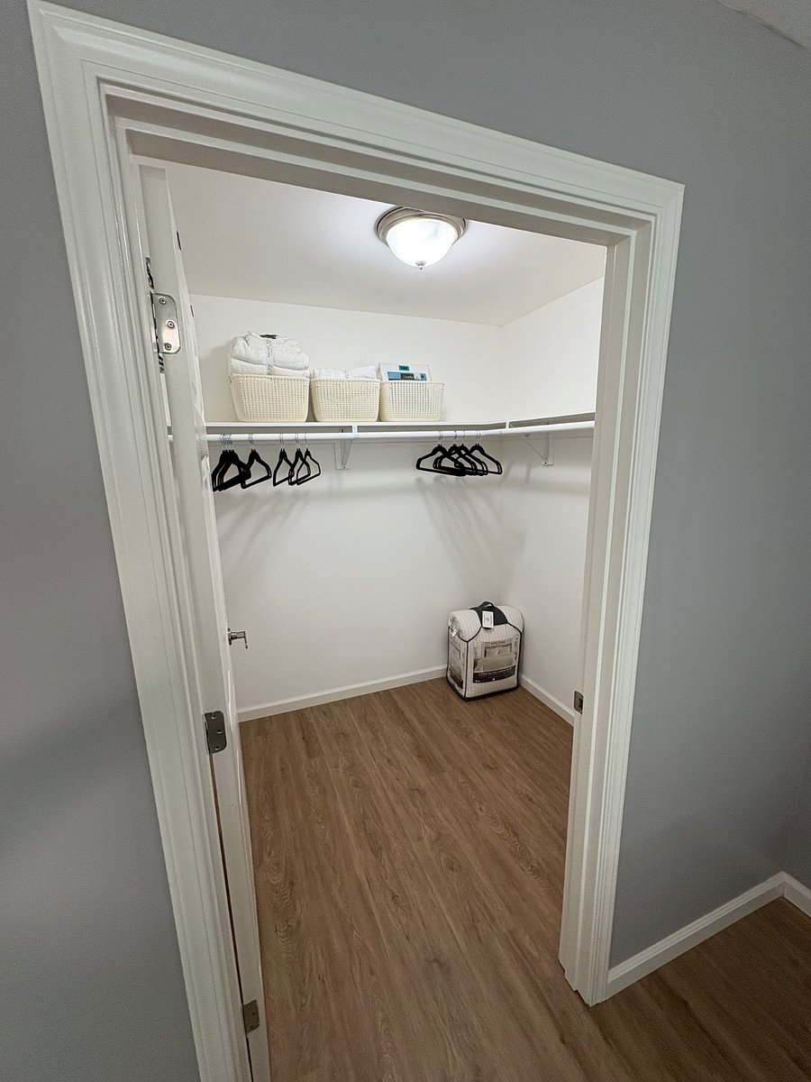 Furnished Finder property 1002582_1 photo 11