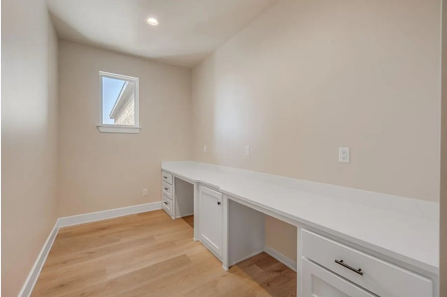 Furnished Finder property 1002585_1 photo 14