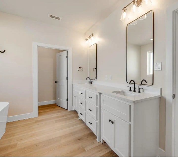 Furnished Finder property 1002585_1 photo 12