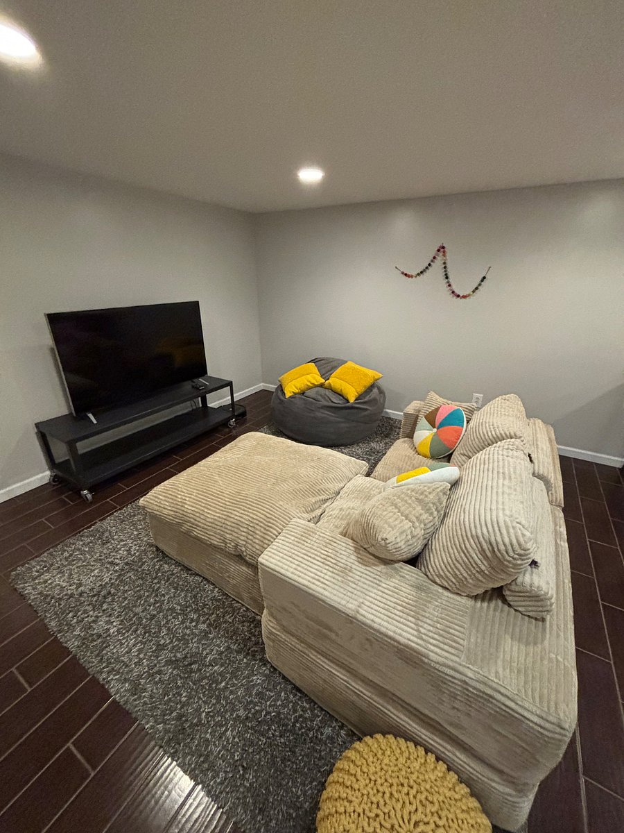 Furnished Finder property 1002588_1 photo 3