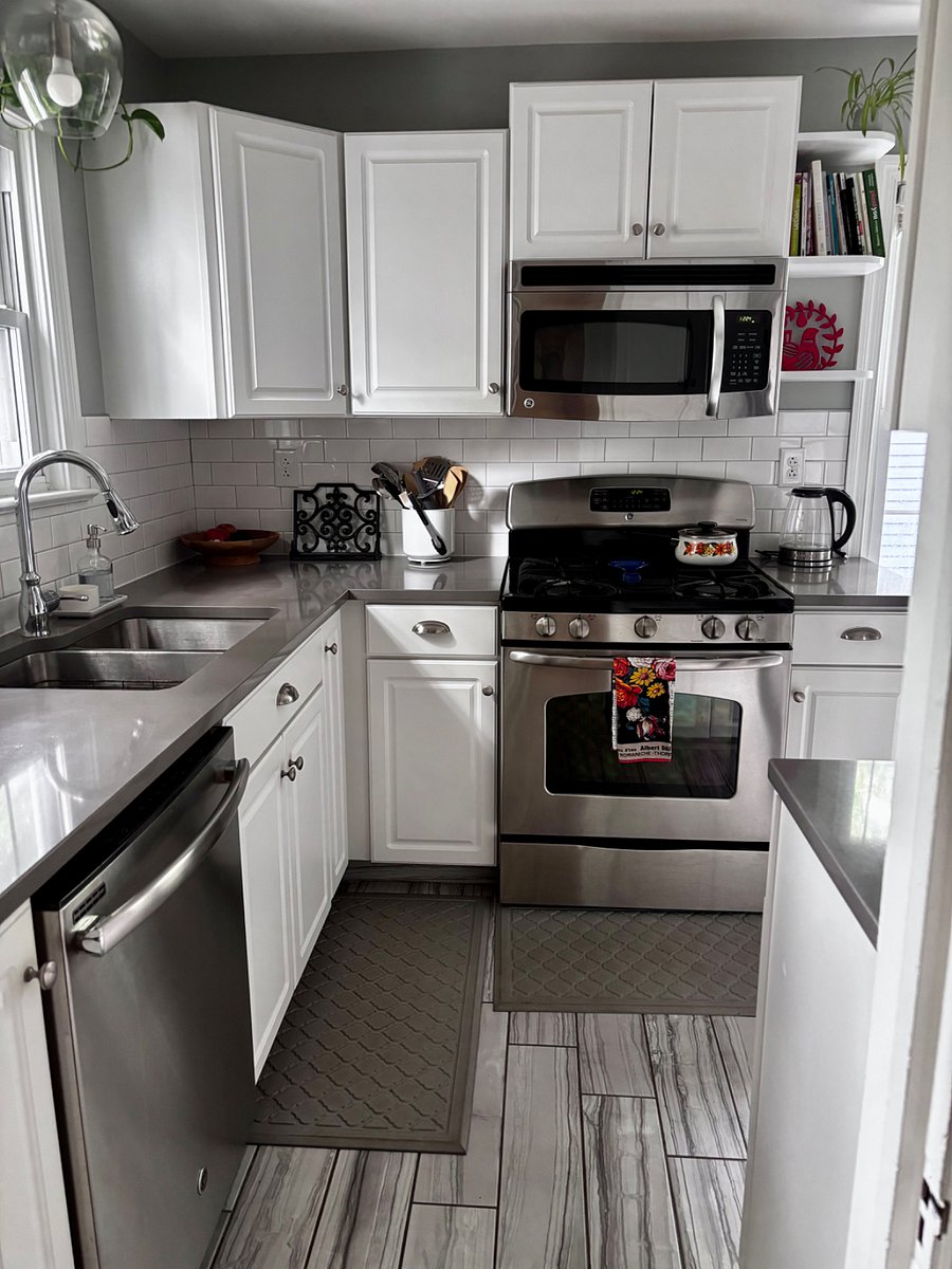 Shared kitchen on main level