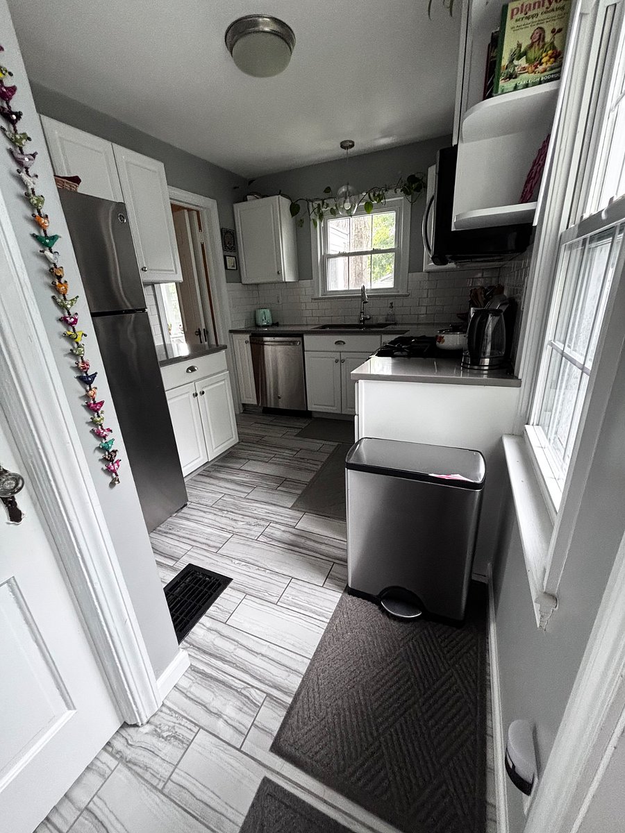 Shared kitchen on main level. Tenants entrance is through the kitchen side door. 
