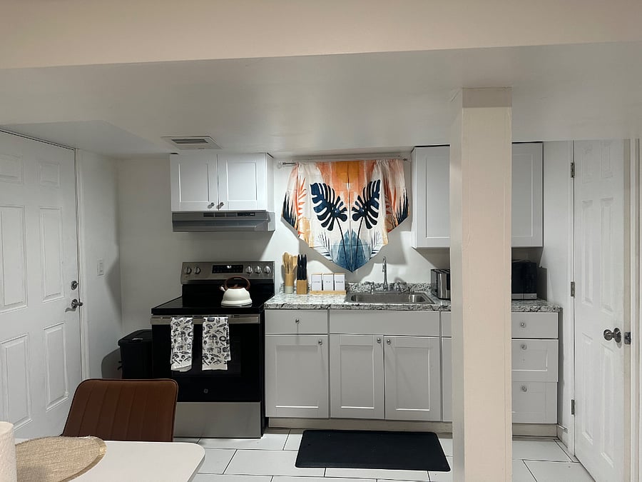 Furnished Finder property 1002592_1 photo 5