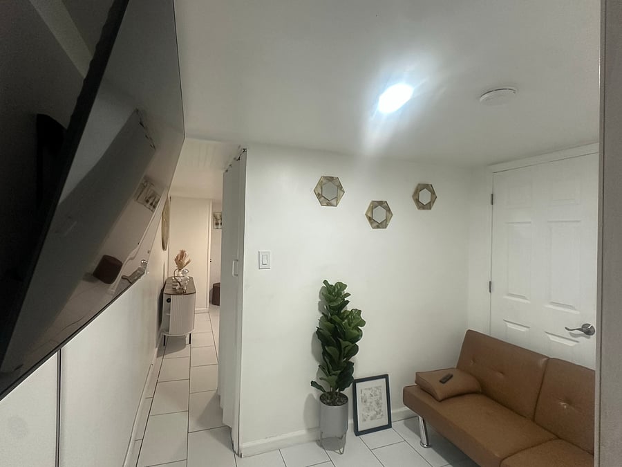 Furnished Finder property 1002592_1 photo 7