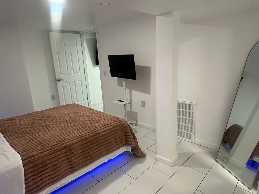 Furnished Finder property 1002592_1 photo 25