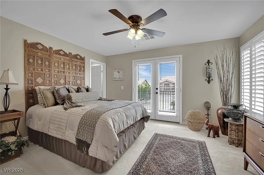 Upstairs Guest Room 1