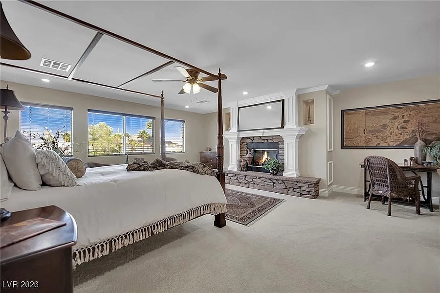 Furnished Finder property 1002597_1 photo 23