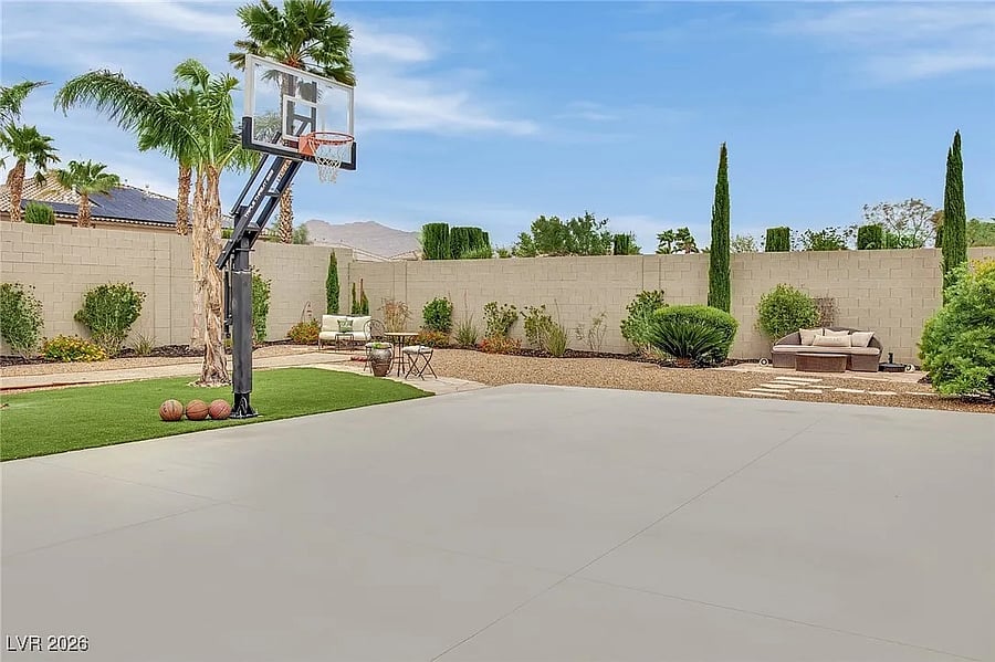 Furnished Finder property 1002597_1 photo 41