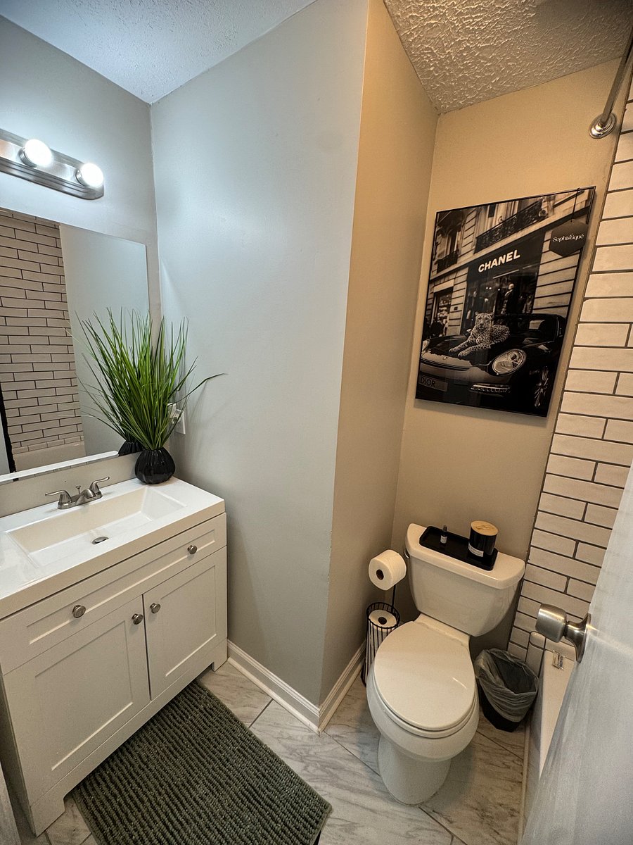 Furnished Finder property 1002602_1 photo 7