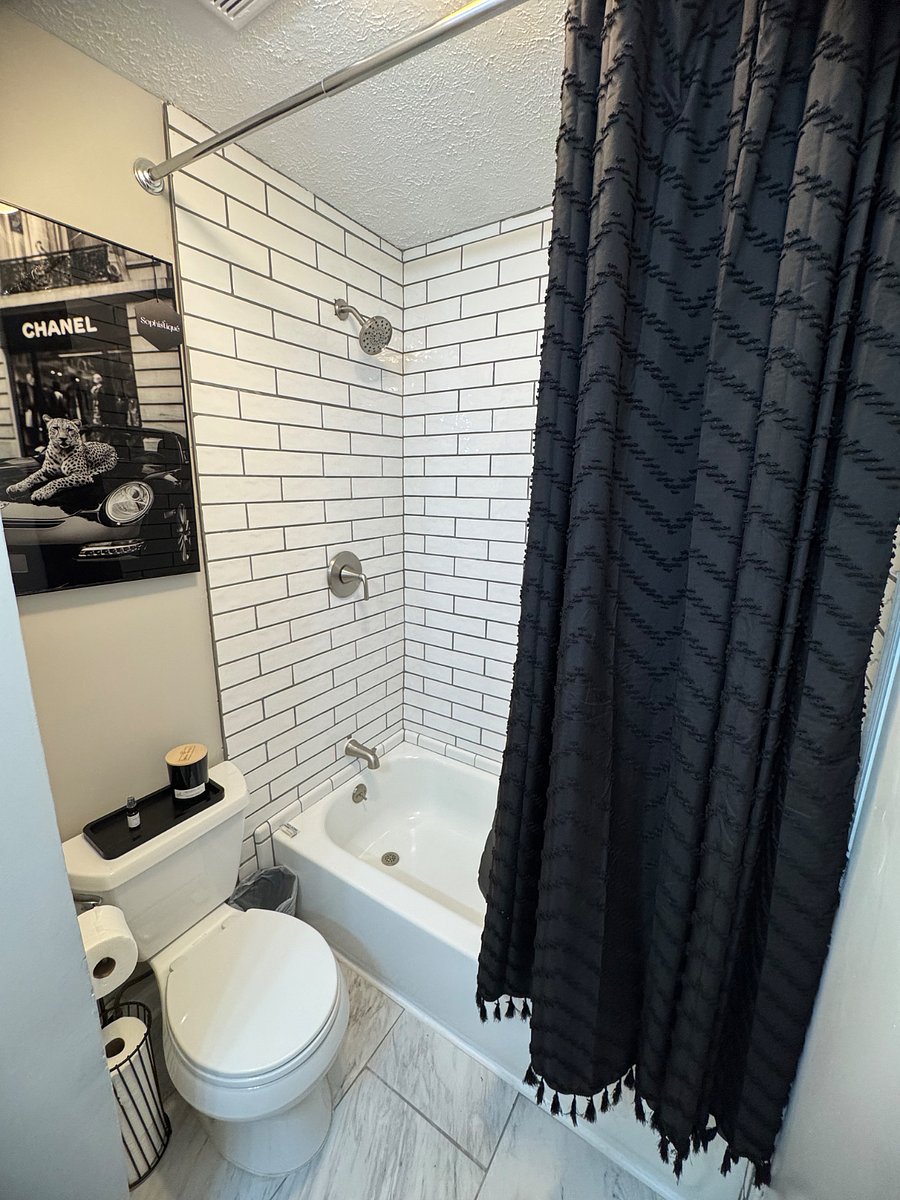 Furnished Finder property 1002602_1 photo 8