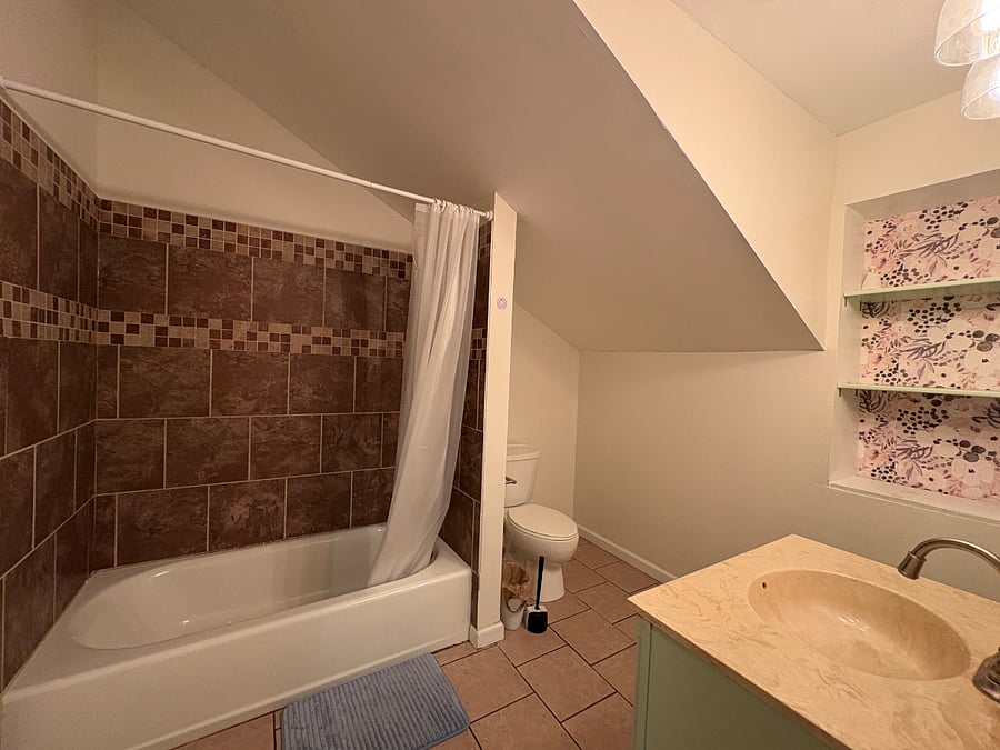 Furnished Finder property 1002605_1 photo 13