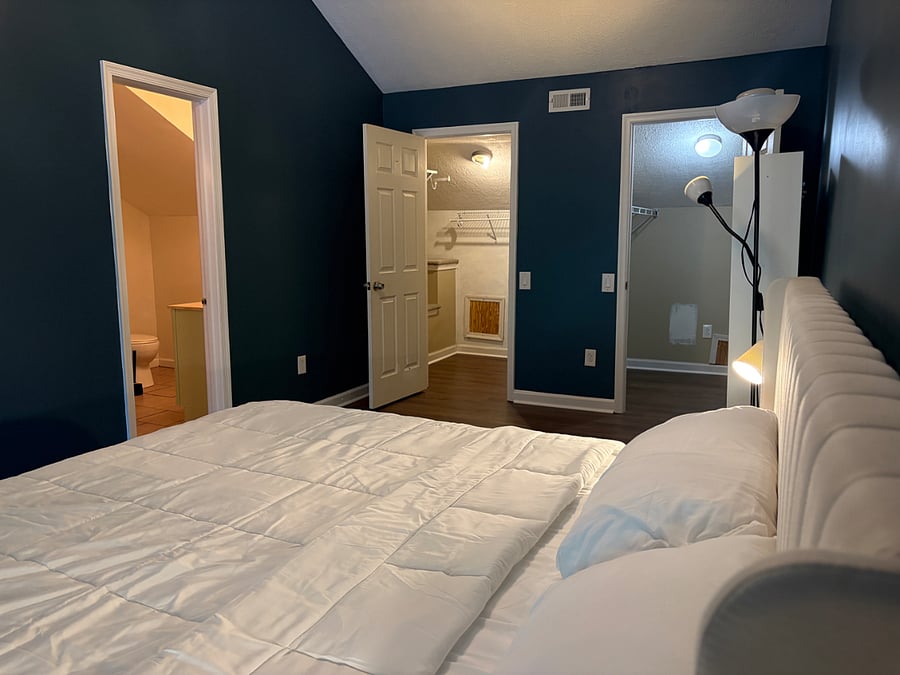 Furnished Finder property 1002605_1 photo 9