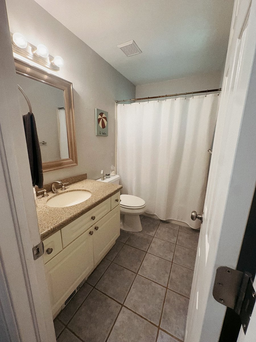 Furnished Finder property 1002607_1 photo 19