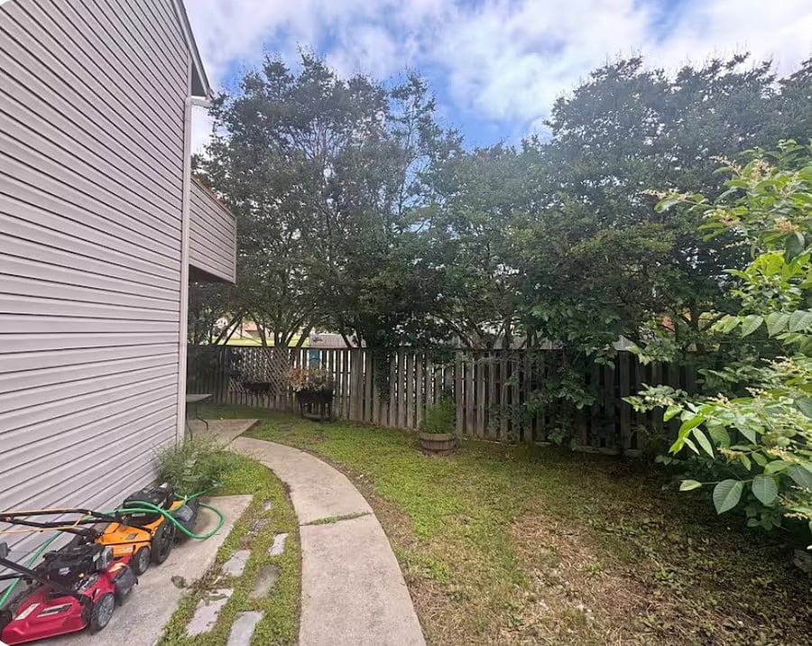 Furnished Finder property 1002609_1 photo 12