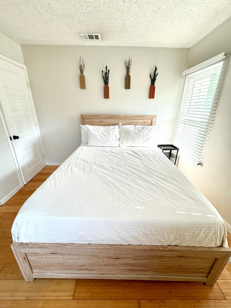 Furnished Finder property 1002617_1 photo 8