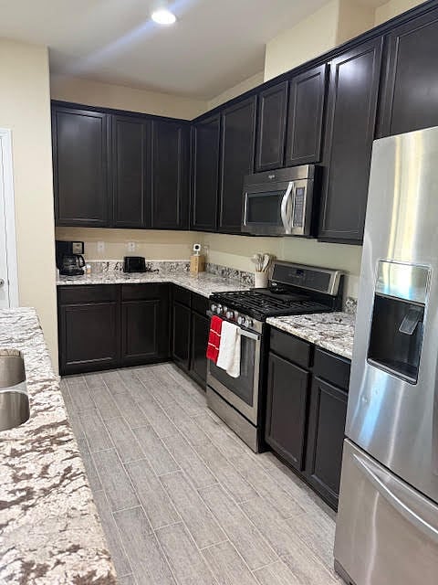 Furnished Finder property 1002620_1 photo 8