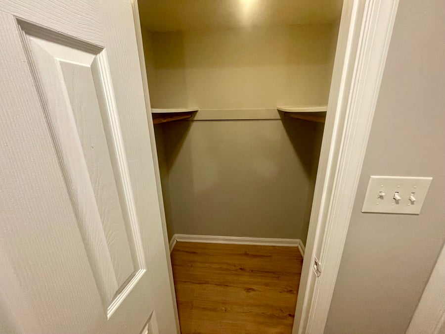 Furnished Finder property 1002623_1 photo 8