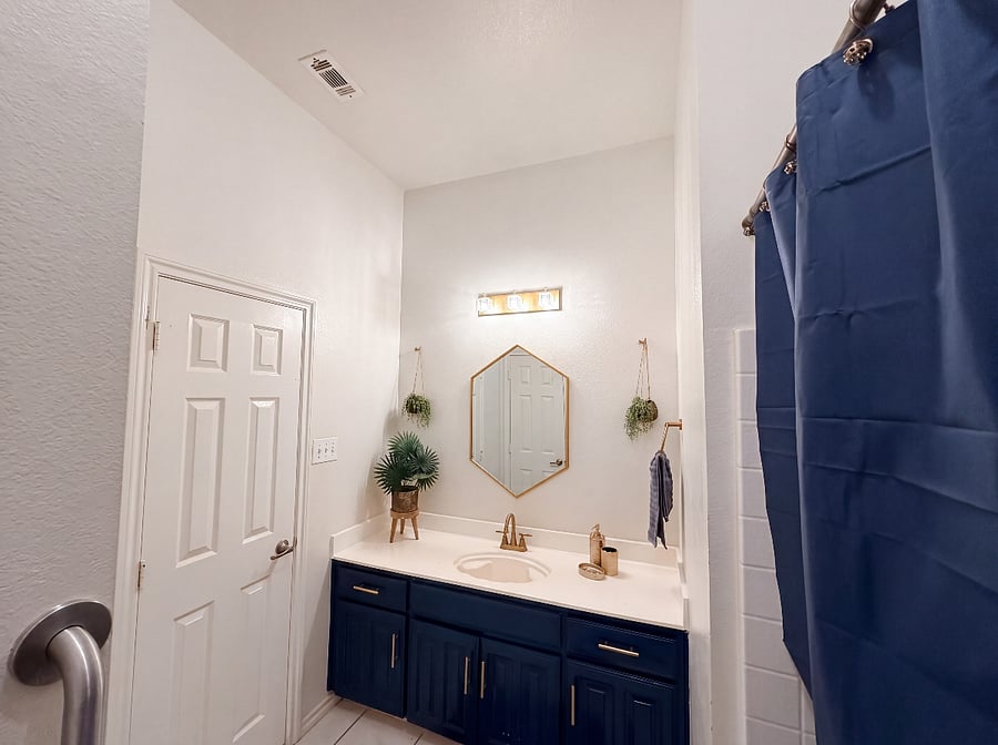 Bathroom 2