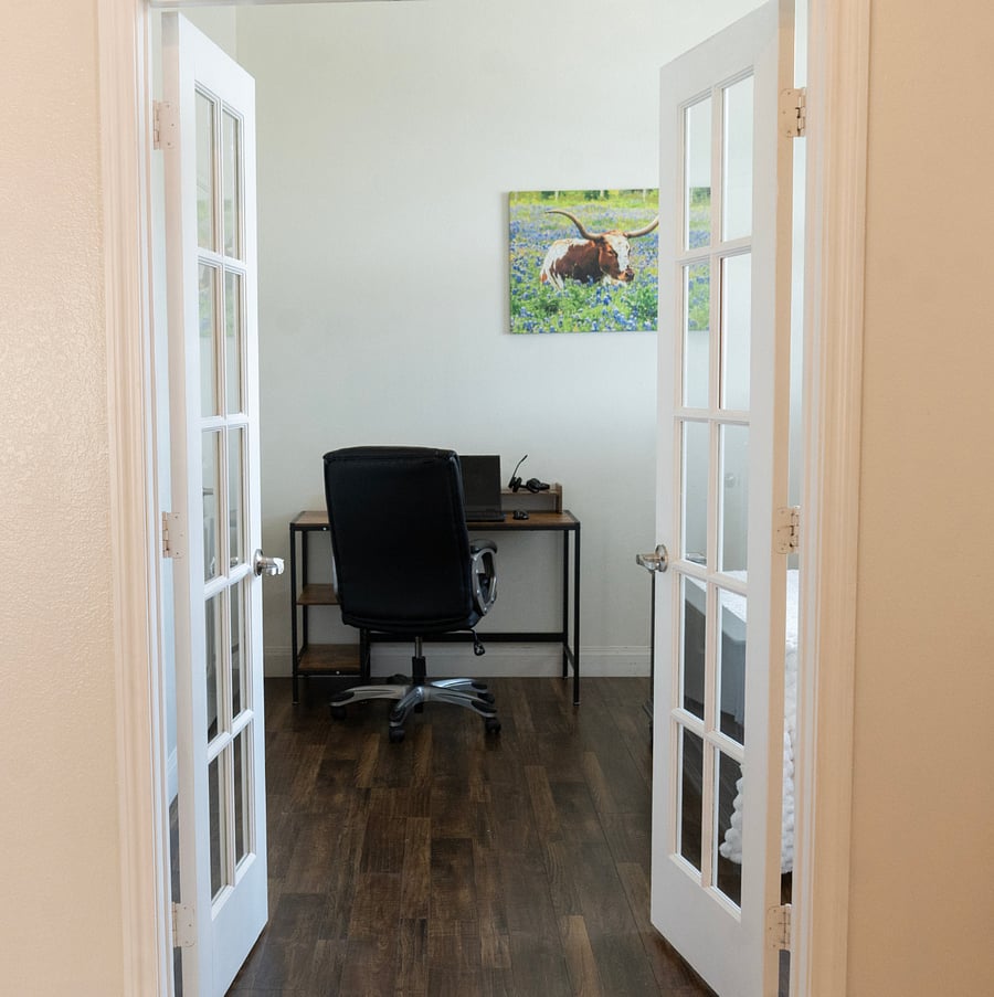 4th Bed Office