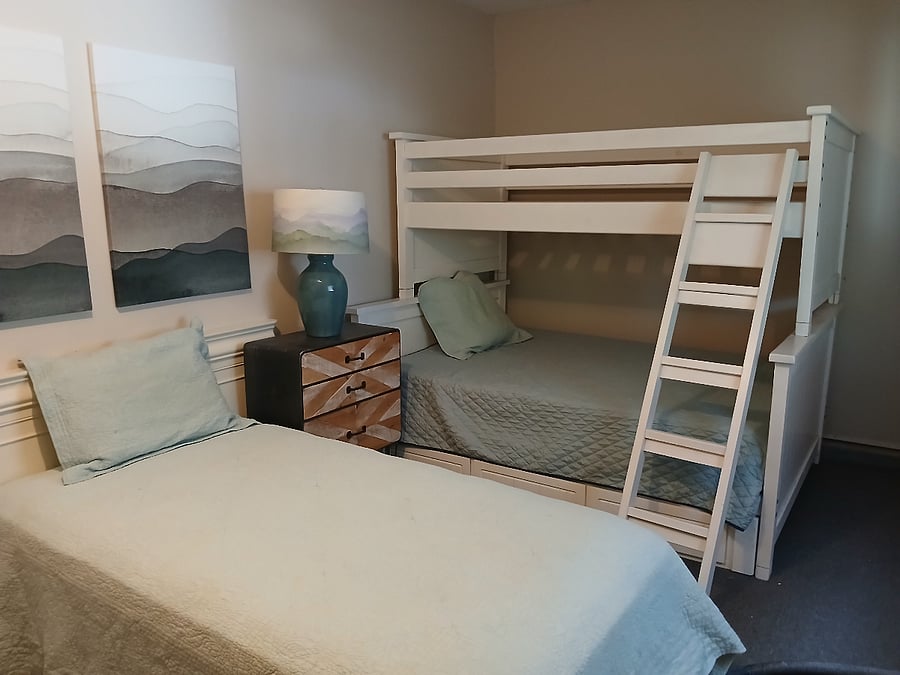 Furnished Finder property 1002629_1 photo 9