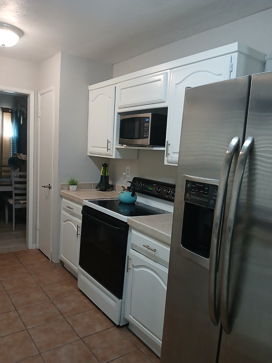 Furnished Finder property 1002629_1 photo 3