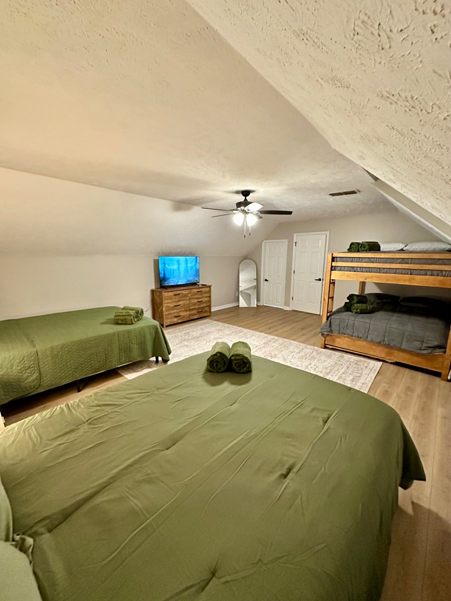 Furnished Finder property 1002638_1 photo 15