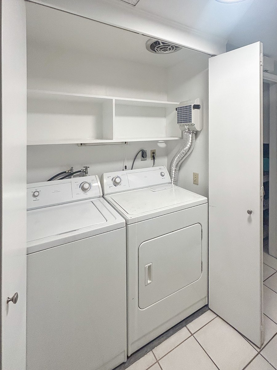 Laundry room with washer & dryer