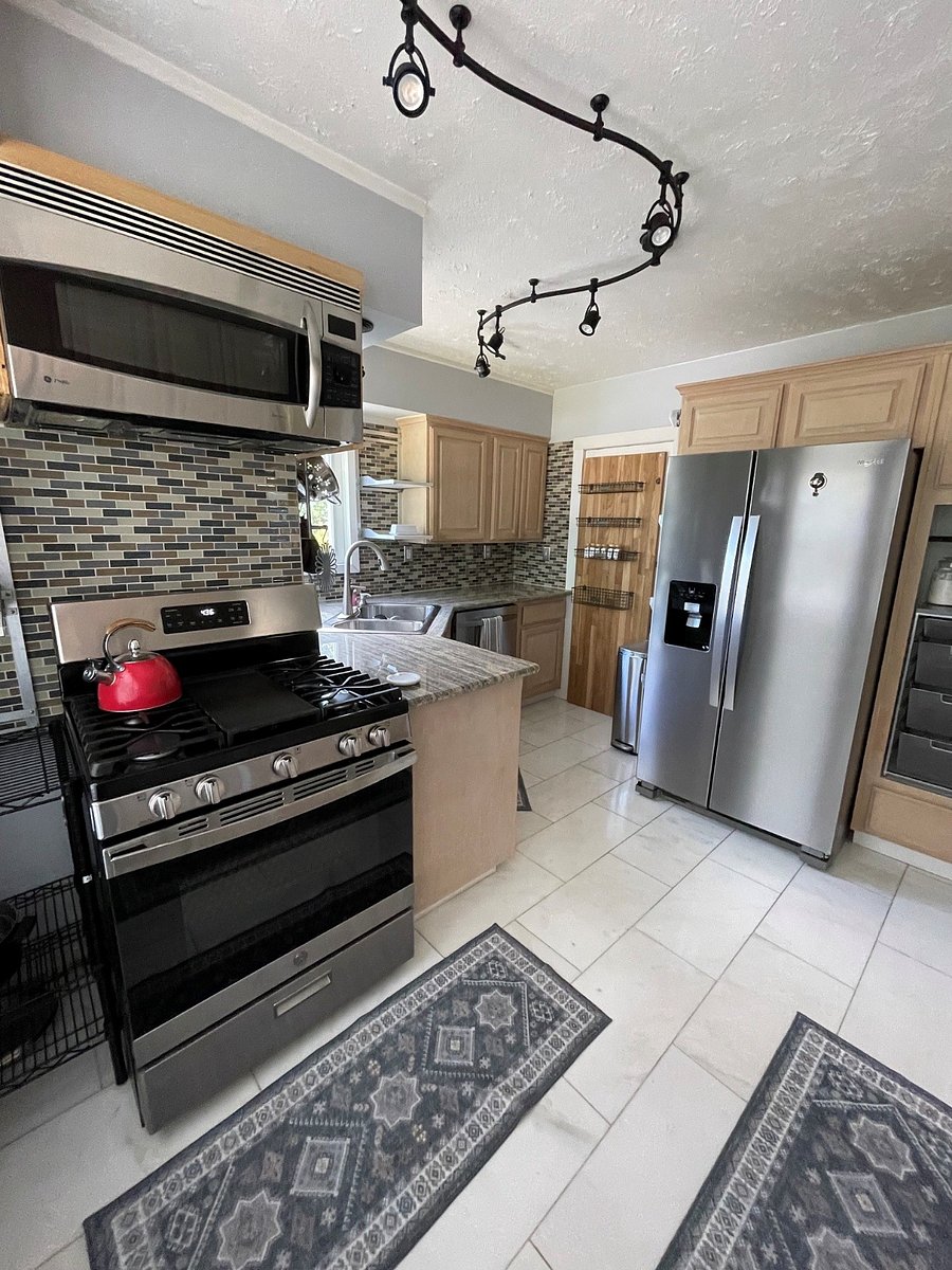 Furnished Finder property 1002648_1 photo 5