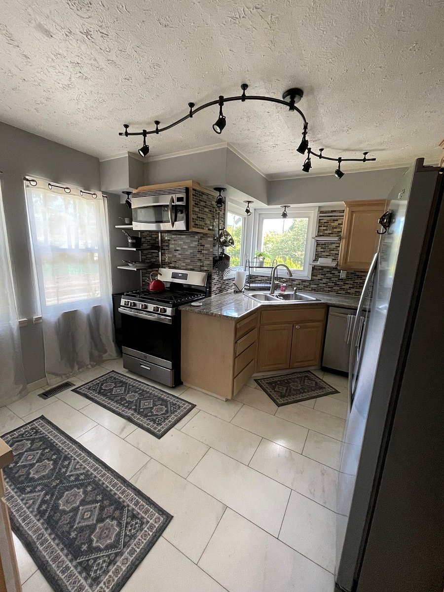 Furnished Finder property 1002648_1 photo 4