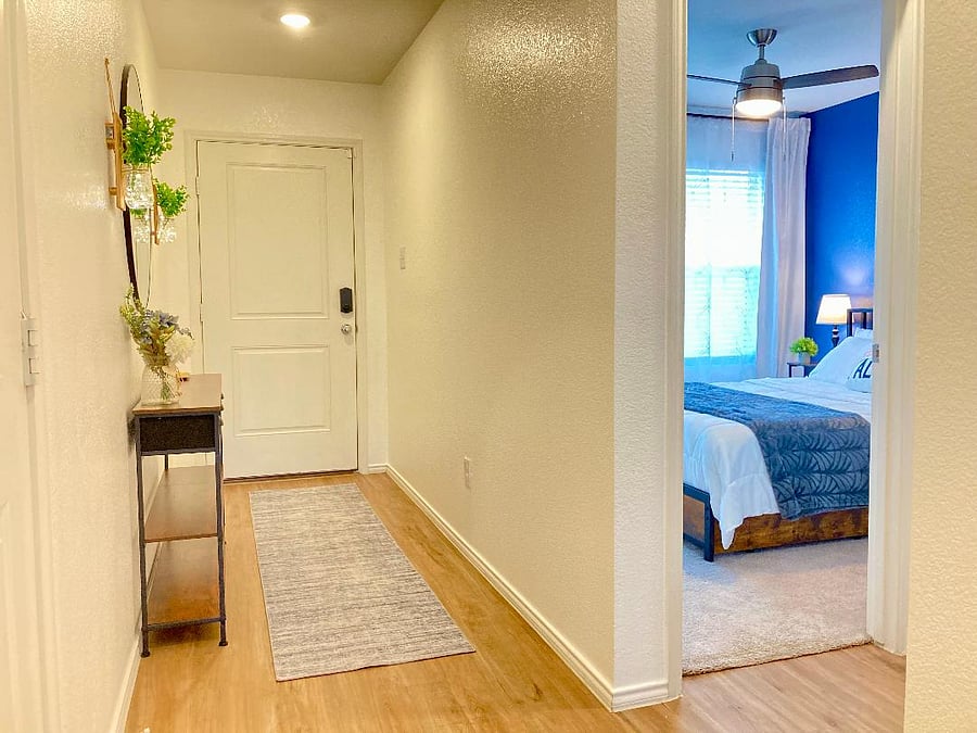 Furnished Finder property 1002649_1 photo 16