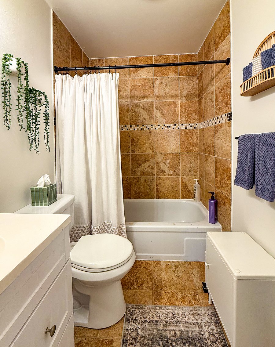 BathroomBathroom