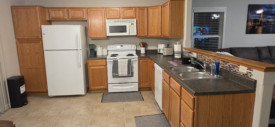Furnished Finder property 1002654_1 photo 6