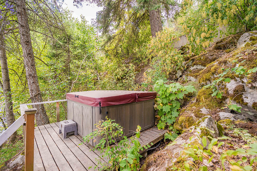 Private hot tub with lake view