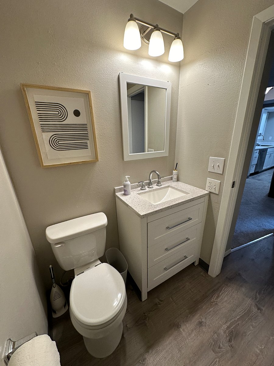 Furnished Finder property 1002660_1 photo 3
