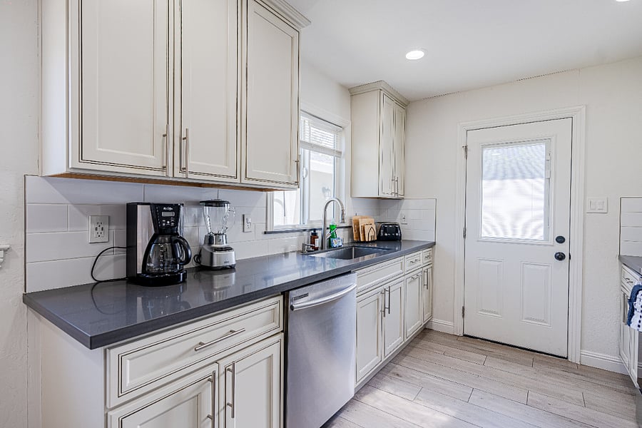 Furnished Finder property 1002664_1 photo 8