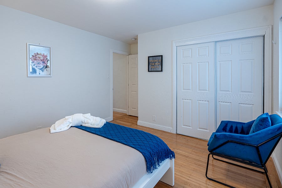 Furnished Finder property 1002664_1 photo 15