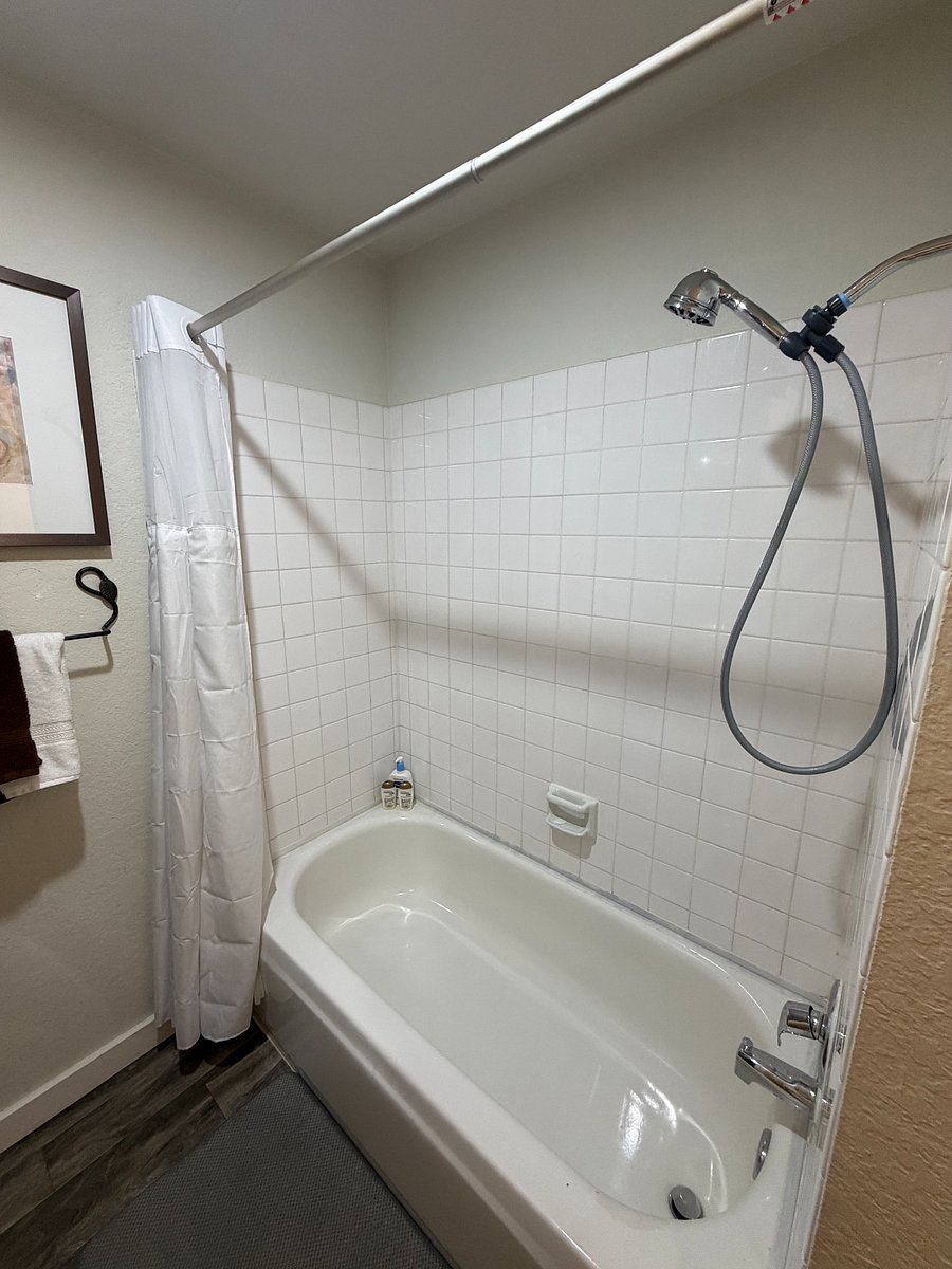 Furnished Finder property 1002665_1 photo 11