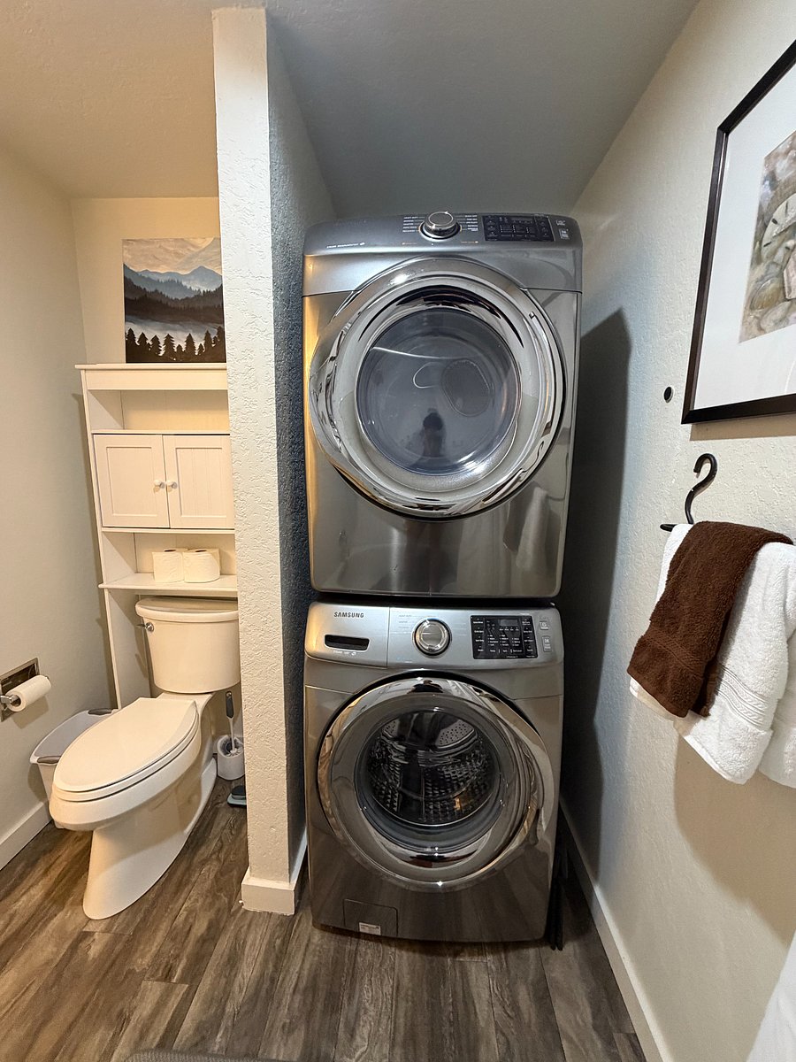 Furnished Finder property 1002665_1 photo 10