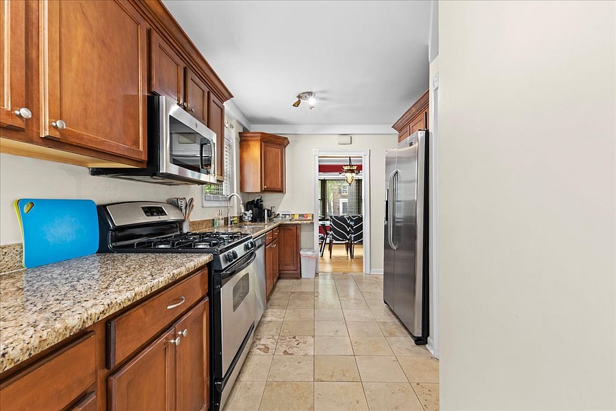 Furnished Finder property 1002667_1 photo 35