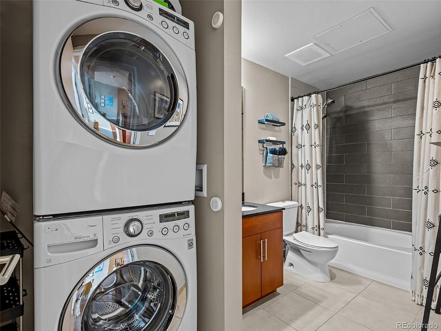 Furnished Finder property 1002670_1 photo 11