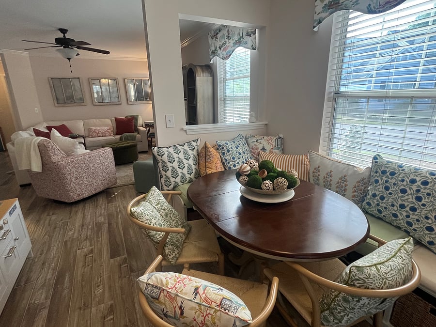 Furnished Finder property 1002690_1 photo 4