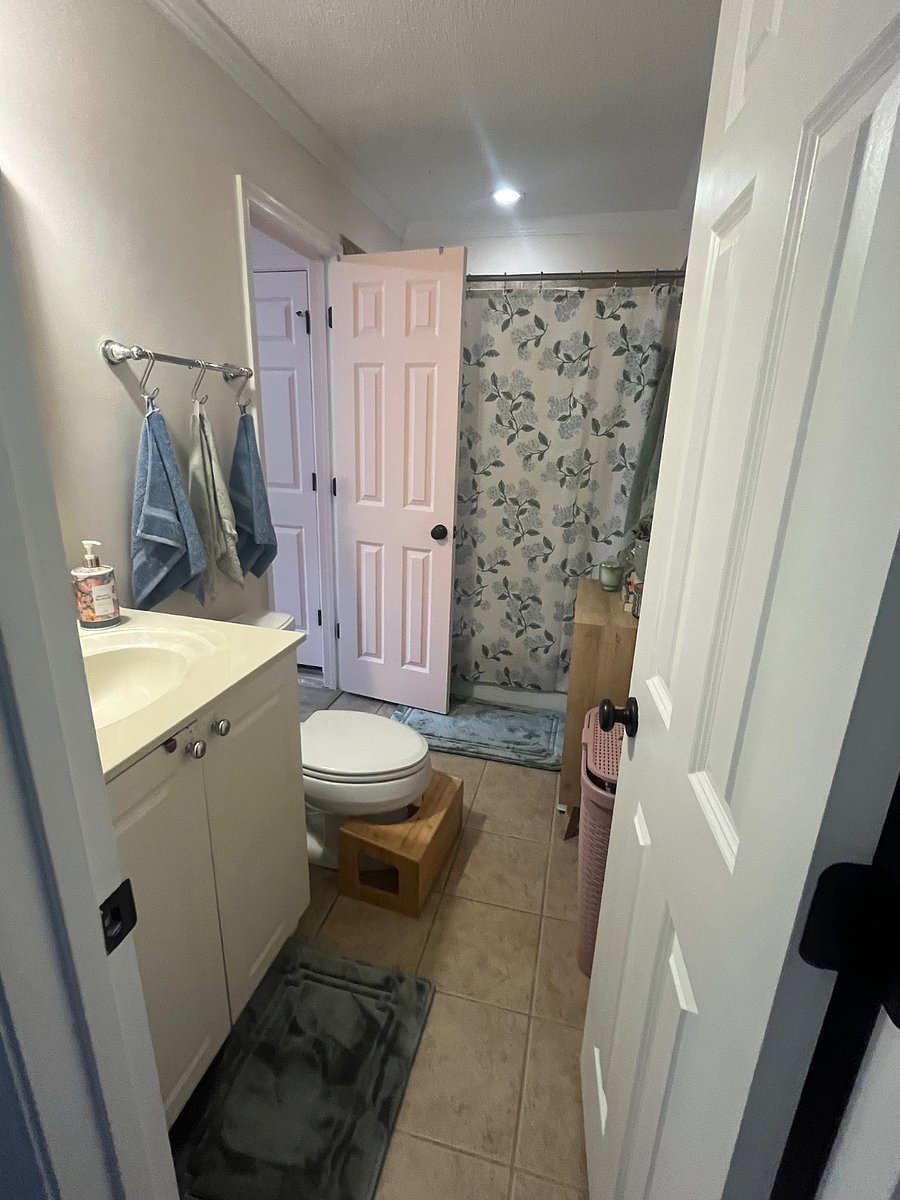Furnished Finder property 1002690_1 photo 11