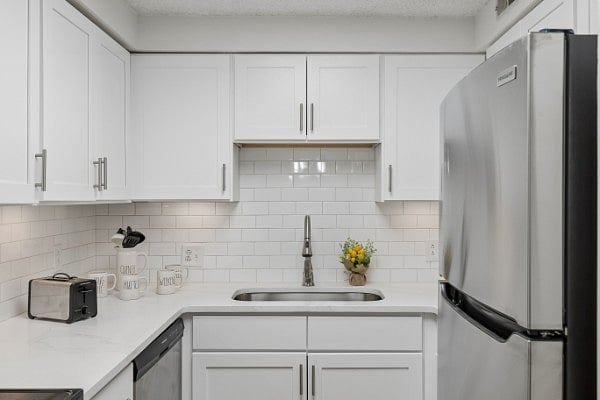 Furnished Finder property 1002691_1 photo 5