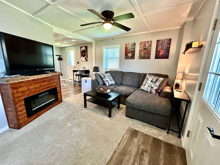 Furnished Finder property 1002694_1 photo 14