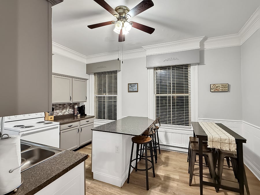 Furnished Finder property 1002700_1 photo 9